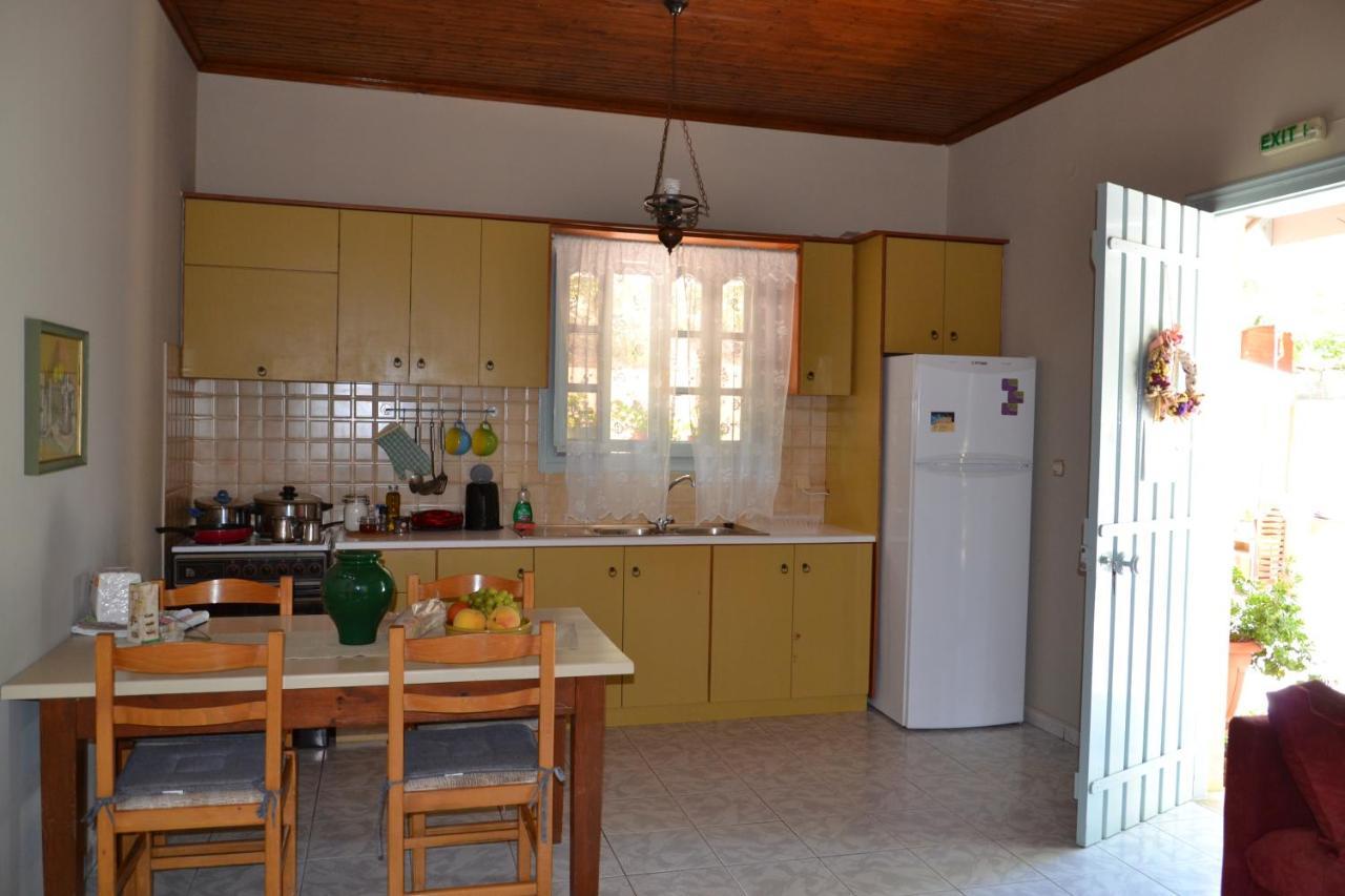 Mihaila seaside: 2 bedroom bungalows Kefalonia Spartia  Luaran gambar